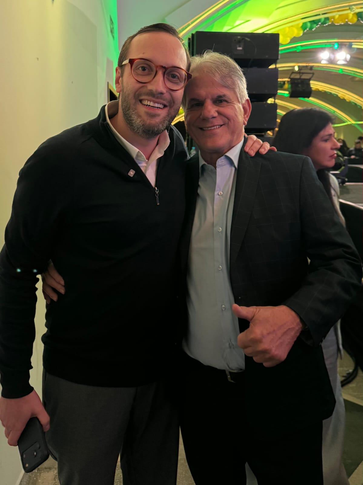 Felipe Barros e Luiz Ernesto