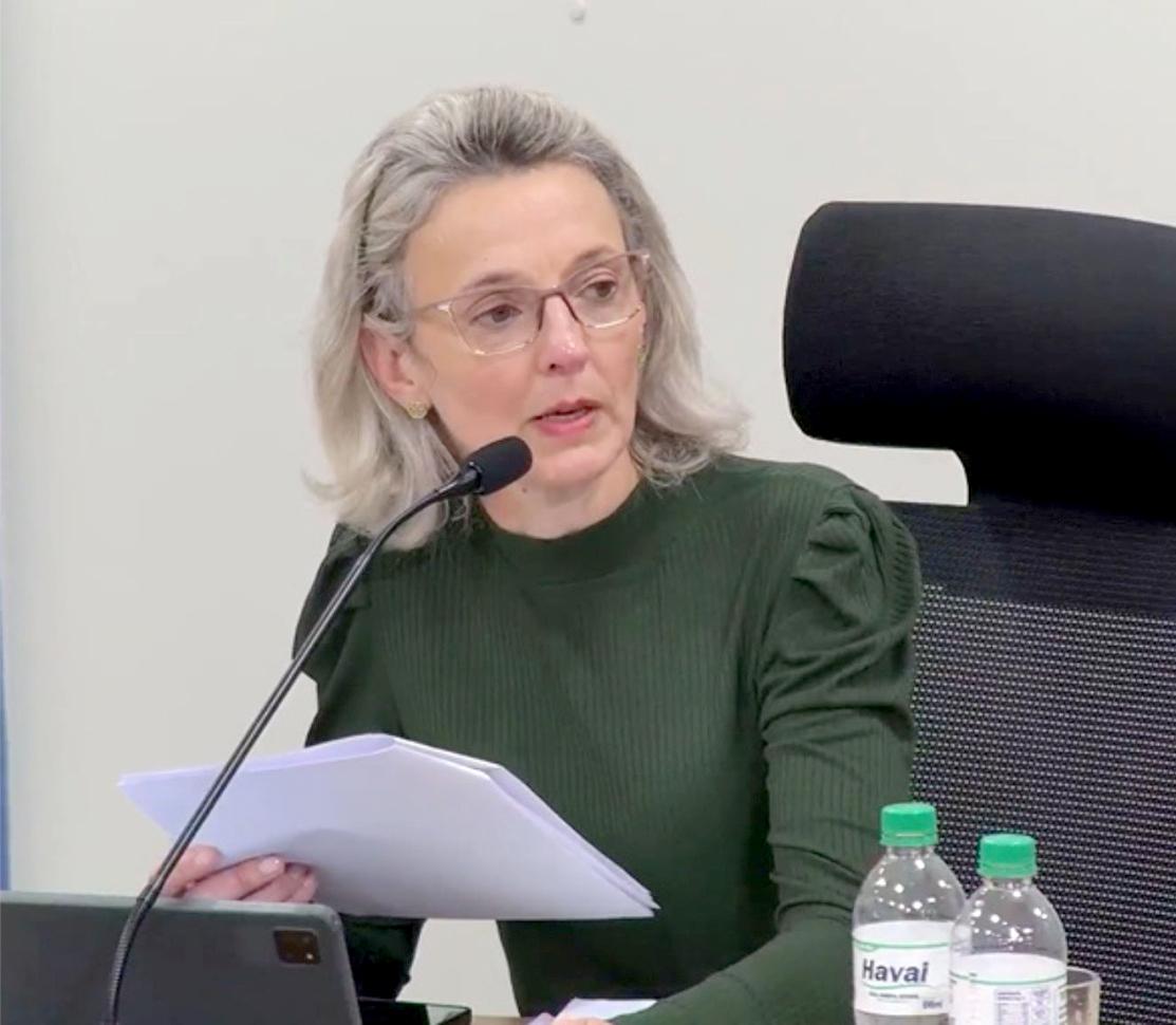Nissandra Karsten teve aprovado projeto que homenageia Romolo Burin e apresentou novas propostas voltadas à fiscalização e à saúde pública em Palotina