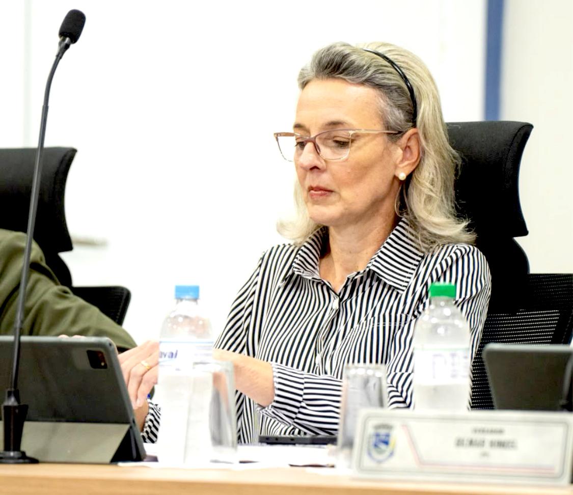 Vereadora Nissandra Karsten (PP) é autora do projeto que propõe a criação de um programa municipal de prevenção, rastreamento e diagnóstico precoce do câncer de intestino em Palotina