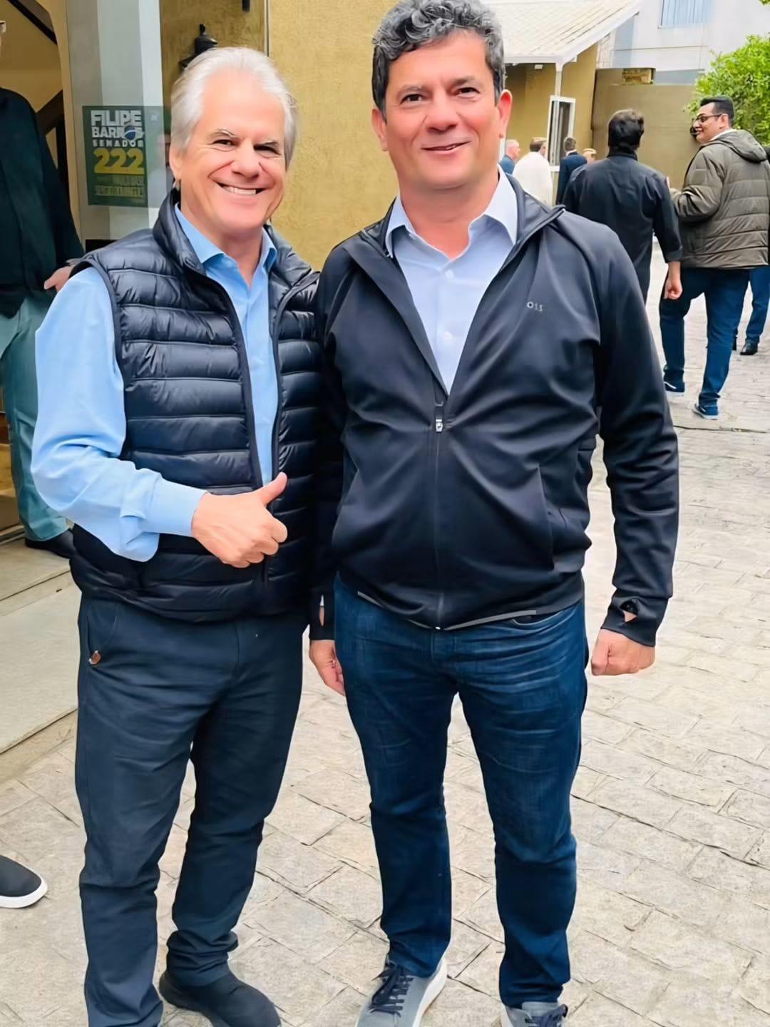 O ex-prefeito de Palotina, Luiz Ernesto de Giacometti, durante encontro com o governador eleito do Paraná, Sérgio Moro, nesta terça-feira (13), na sede do Partido Liberal (PL), em Curitiba