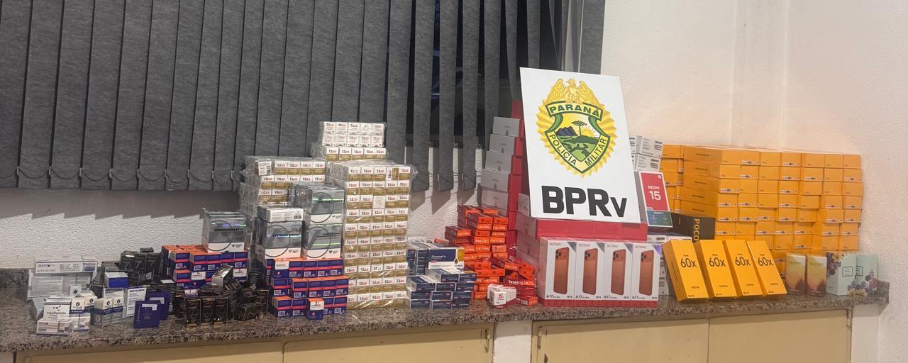 Mercadorias apreendidas pela ROTAM da Polícia Rodoviária em Formosa do Oeste incluem 3.704 ampolas de medicamentos para emagrecimento, 243 celulares, 112 caixas de anabolizantes e quatro frascos de perfume