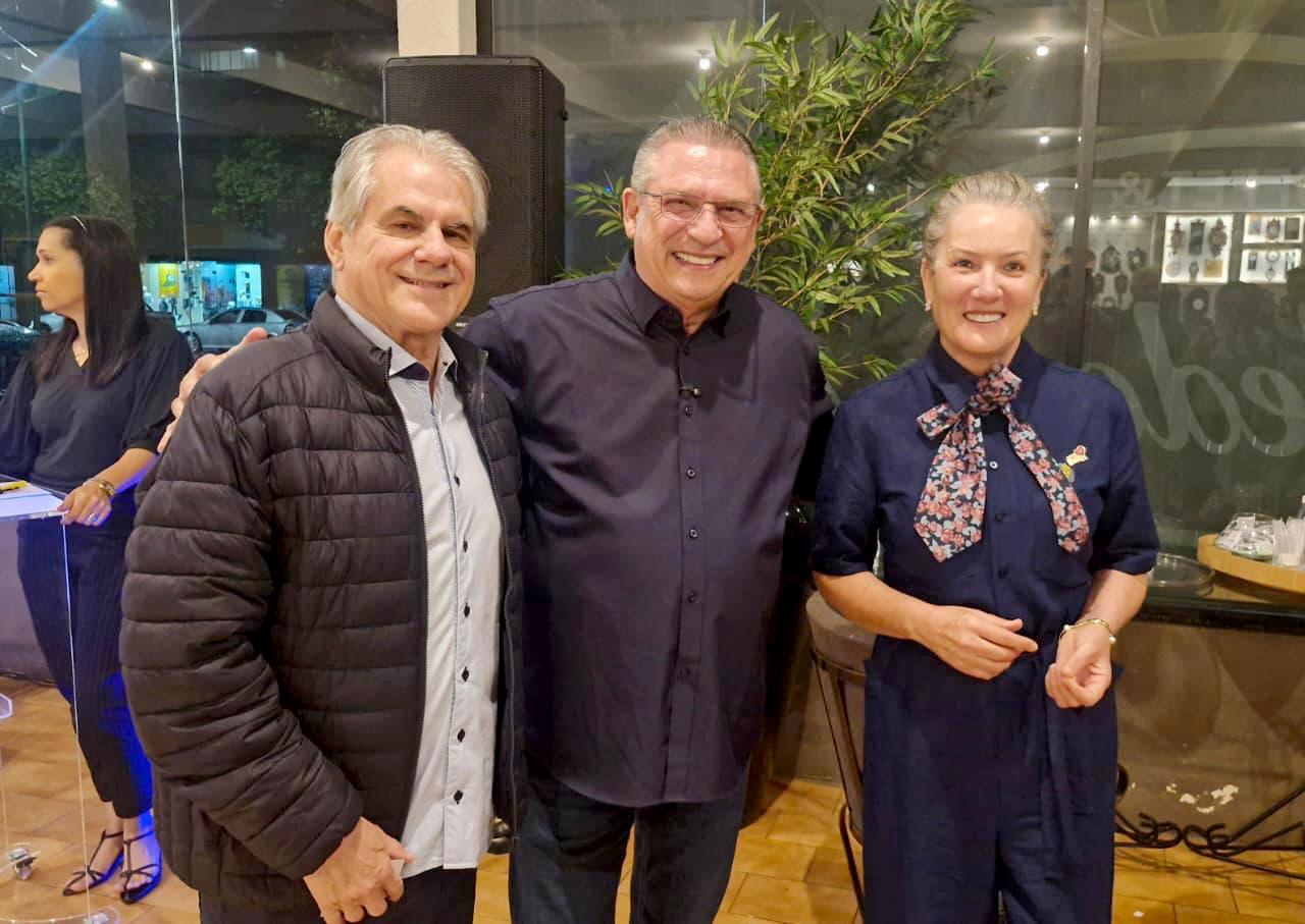 Luiz Ernesto de Giacometti, Newton Bonin e Rose Delai: dobradinha eleitoral em Palotina teve Luiz Ernesto como candidato a deputado estadual e Bonin, eleito deputado federal, com Rose na coordenação local da campanha