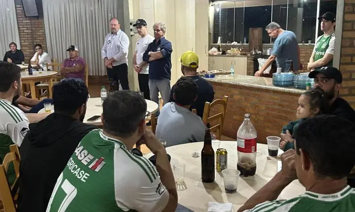 A dez dias das urnas, Luiz Ernesto e Ademar Dorfschmidt participam de reunião em Palotina