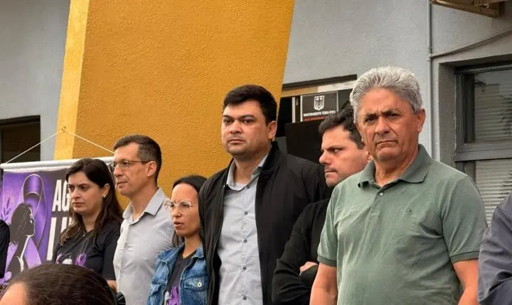 Agosto Lilás ganha as ruas e mobiliza Terra Roxa pelo fim da violência contra a mulher