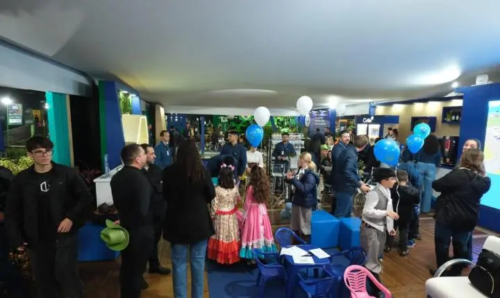 C.Vale encanta famílias e aproxima gerações durante a Expo Palotina 2026