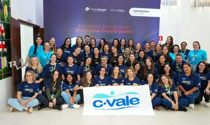 C.Vale leva experiência de 27 anos do Cooperjovem a encontro estadual de educação