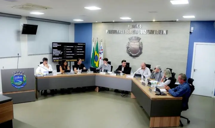  Câmara de Palotina aprova projetos para saúde e patrimônio cultural