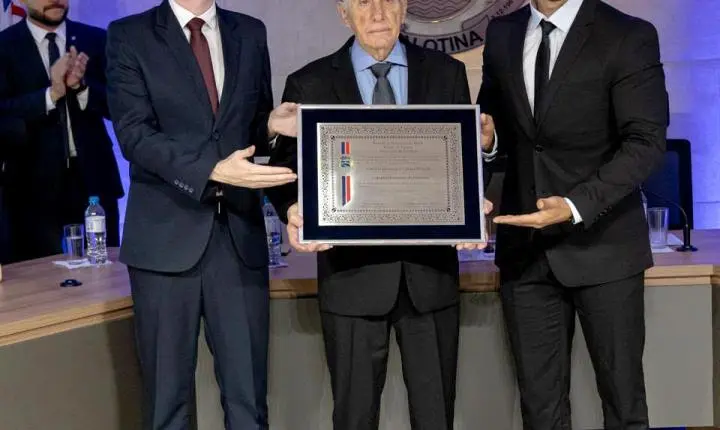 Câmara de Palotina homenageia Antonio Pelanda com título de Cidadão Honorário