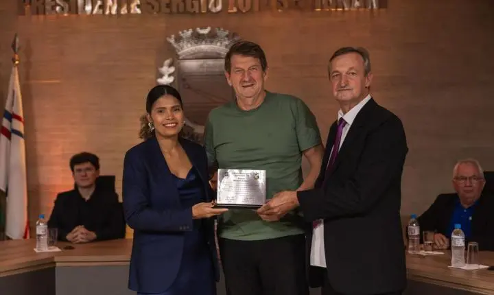 Câmara de Palotina homenageia educadores na primeira edição do “Mestres do Saber”