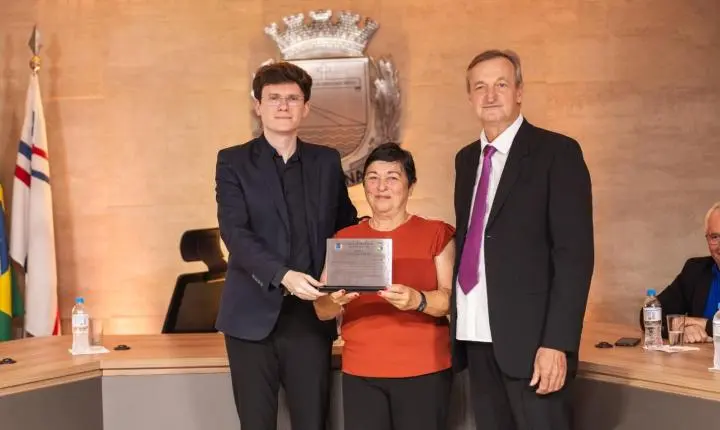Câmara de Palotina homenageia educadores na primeira edição do “Mestres do Saber”