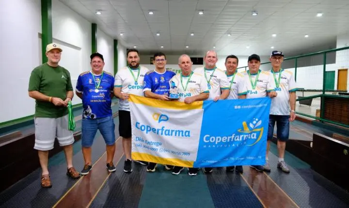 Cascata Grill/Aliança Contabilidade leva a Taça Cooperfarma de Bolão Misto em final apertada