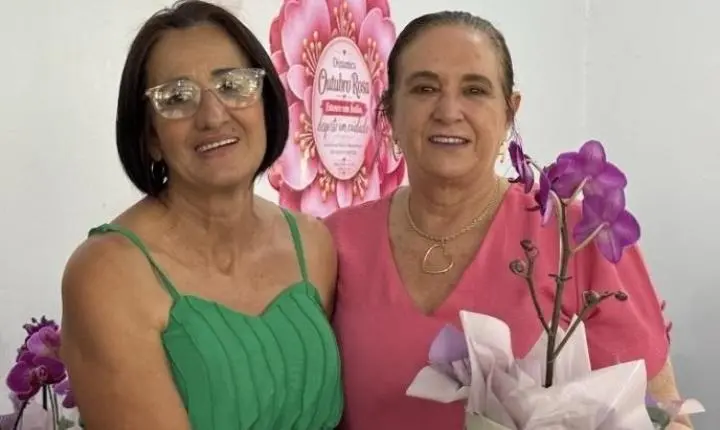 Chá Rosa promove acolhimento e conscientização para mulheres 60+