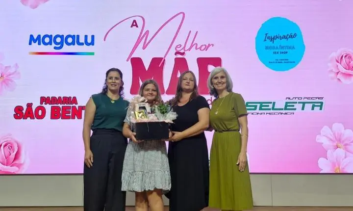 Concurso A Melhor Mãe do Mundo emociona Palotina na noite de premiação