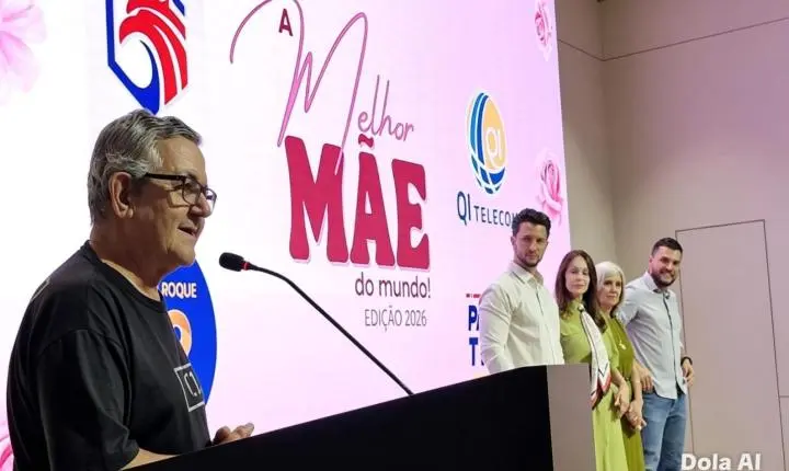 Concurso A Melhor Mãe do Mundo emociona Palotina na noite de premiação