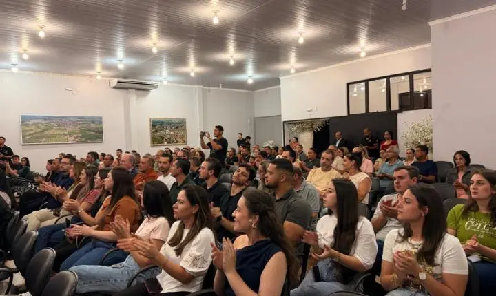 Conselho une lideranças e inaugura nova fase do desenvolvimento econômico de Terra Roxa