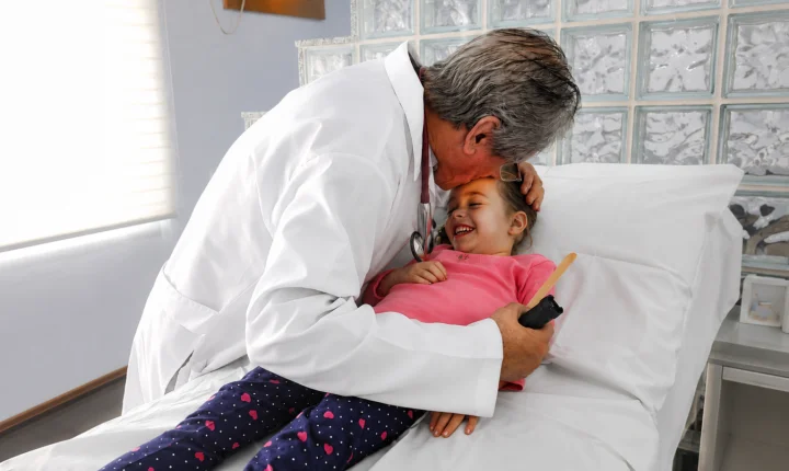 Dr. Luiz Ernesto: uma trajetória de cuidado que começou pela medicina e atravessou gerações