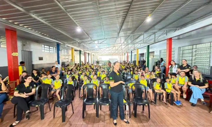 Educação conectada: Terra Roxa amplia tecnologia nas escolas com novos Chromebooks
