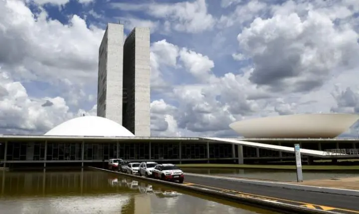 Em 2027, Senado terá 40 senadores novos e 14 reeleitos