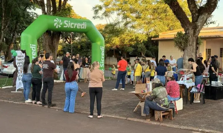 “Finanças na Mochila” transforma aprendizado em experiência na Escola Castro Alves em Santa Rita