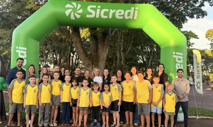 “Finanças na Mochila” transforma aprendizado em experiência na Escola Castro Alves em Santa Rita