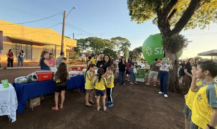 “Finanças na Mochila” transforma aprendizado em experiência na Escola Castro Alves em Santa Rita