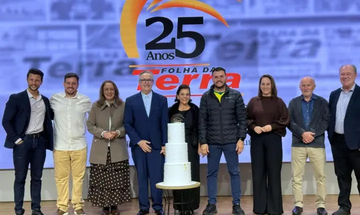 Folha da Terra celebra 25 anos de história com noite de homenagens, emoção e reconhecimento em Palotina