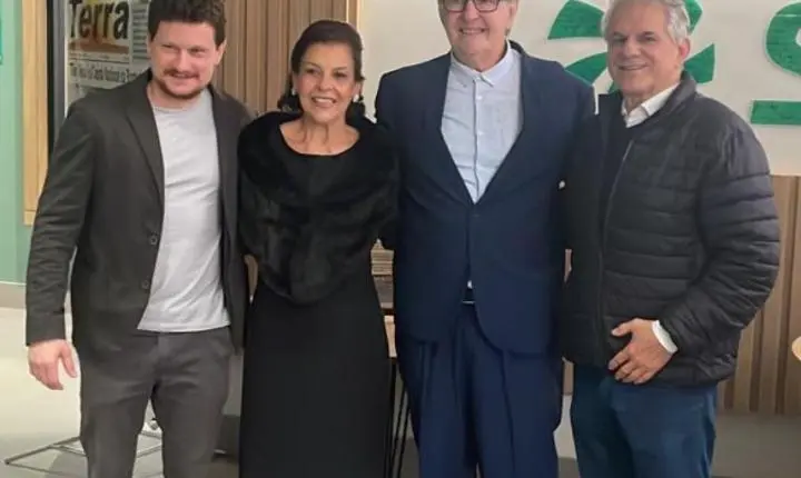 Folha da Terra celebra 25 anos de história com noite de homenagens, emoção e reconhecimento em Palotina
