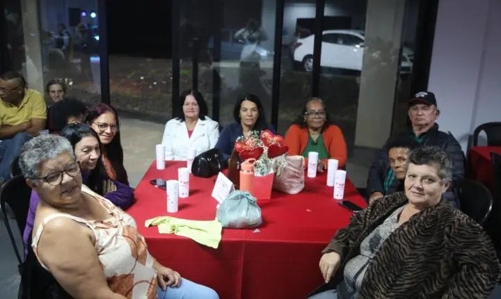 Jantar Dançante celebra e valoriza a melhor idade em Terra Roxa