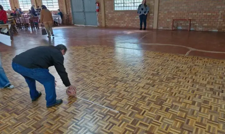 Jogos da Melhor Idade levam alegria e integração aos idosos de Palotina