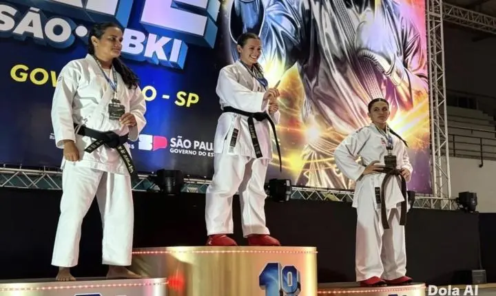 Karatê de Palotina conquista títulos nacionais e mira Mundial na Romênia
