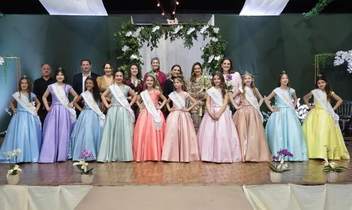 Letícia Millena Krupp é eleita Princesa das Orquídeas 2026 em Maripá
