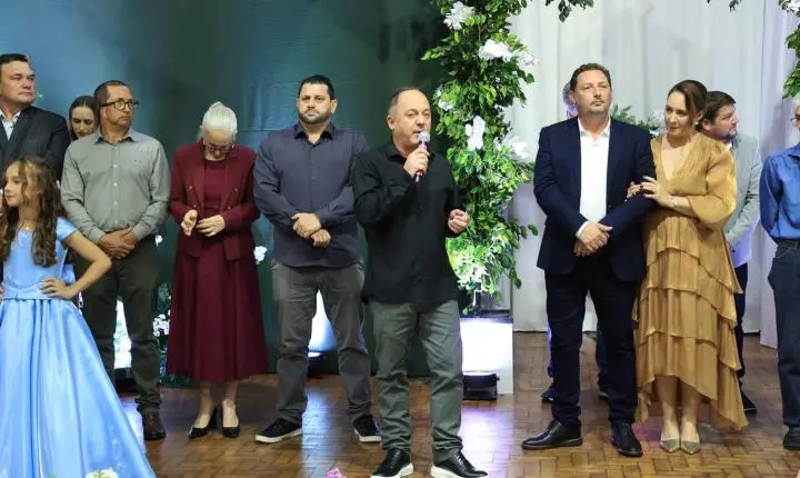Letícia Millena Krupp é eleita Princesa das Orquídeas 2026 em Maripá