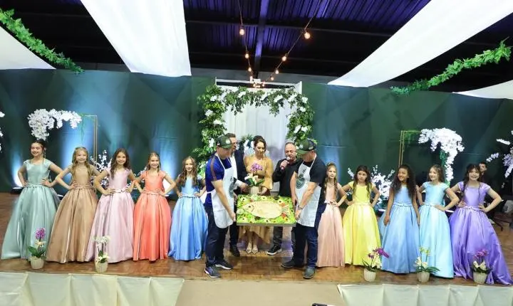 Letícia Millena Krupp é eleita Princesa das Orquídeas 2026 em Maripá