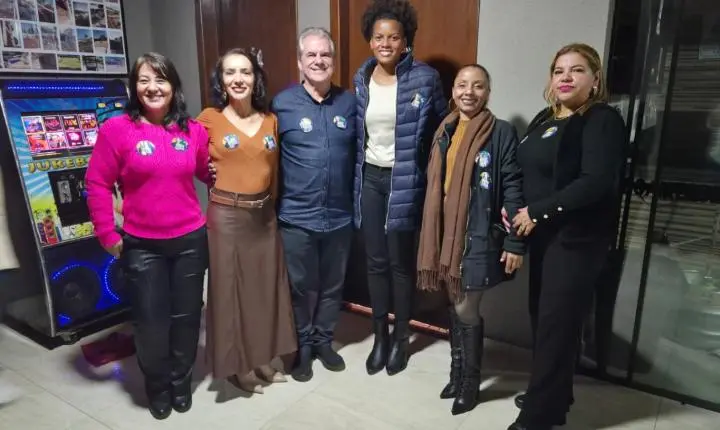 Luiz Ernesto leva bandeiras de campanha a Jardim Alegre