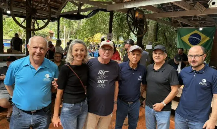 Luiz Ernesto prestigia evento beneficente em Maripá