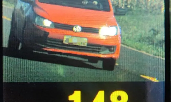 Mais de 1.600 motoristas são flagrados em excesso de velocidade nas rodovias da região Oeste