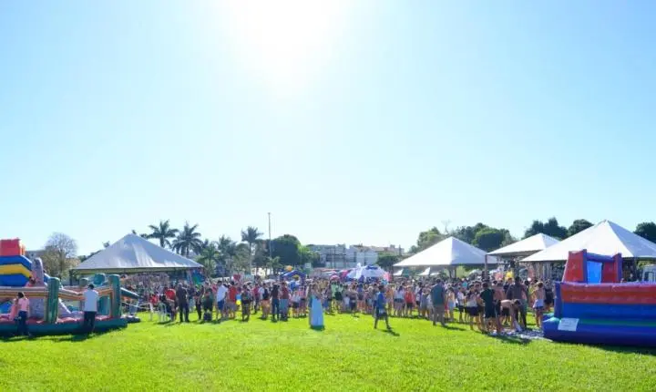 Mega Domingueira agita Palotina e reúne famílias em dia de diversão