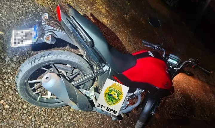 Motocicleta é apreendida no bairro Santa Terezinha após abordagem da PM