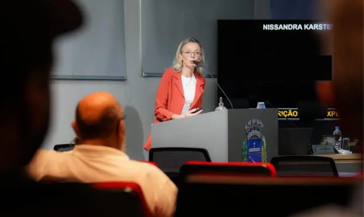 Nissandra alerta para impactos na saúde e cobra soluções durante sessão em Palotina