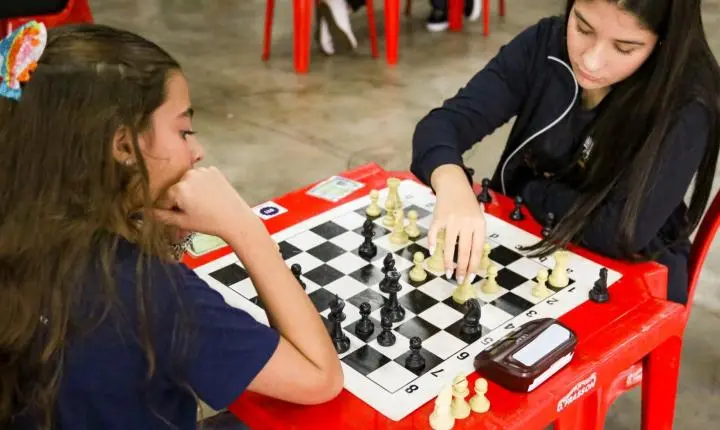 Palotina abre macrorregional dos Jogos Escolares com intensa programação