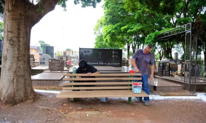 Palotina prepara Cemitério Municipal para o Dia de Finados
