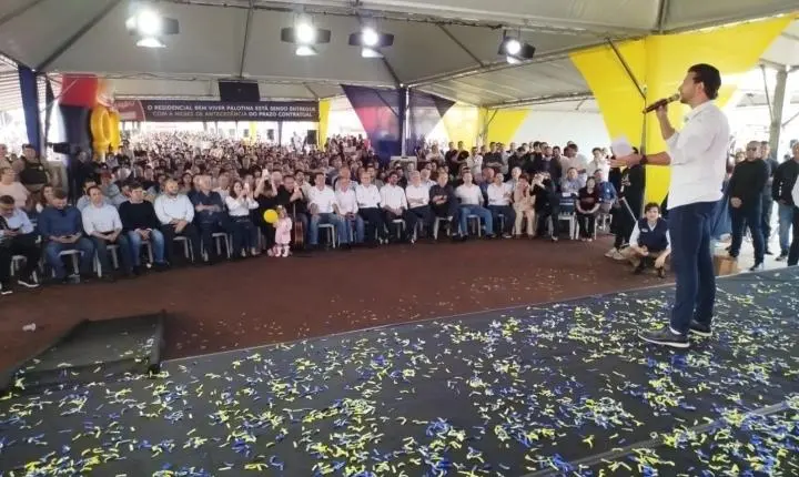 Palotina vive dia histórico: Rodrigo Ribeiro celebra entrega De 1.028 moradias e anuncia novo ciclo de desenvolvimento