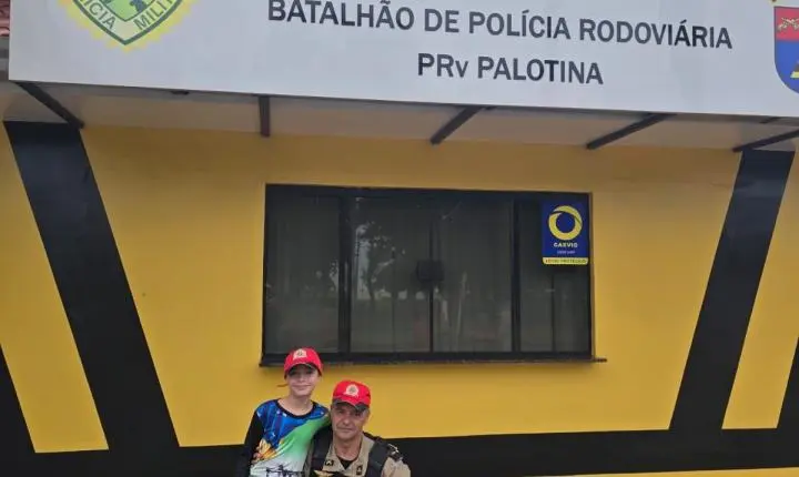 Pequeno fã emociona policiais durante visita ao BPRv em Palotina