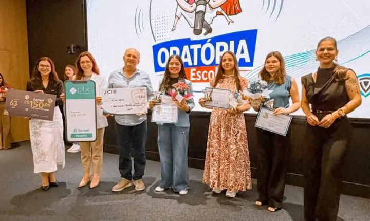 Projeto Oratória nas Escolas faz história em Palotina e revela talentos da nova geração de líderes