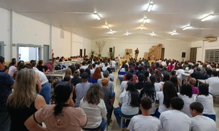 Santo Agostinho reforça uso obrigatório do uniforme completo no período noturno