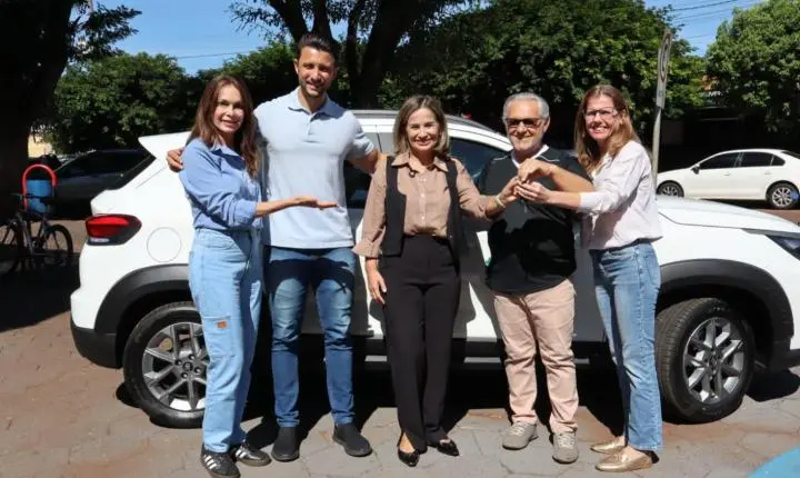 Saúde de Palotina recebe dois novos veículos para reforçar atendimentos