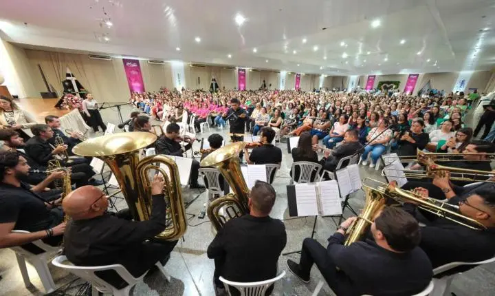 Seminário da Mulher da C.Vale reúne cerca de mil participantes em Palotina