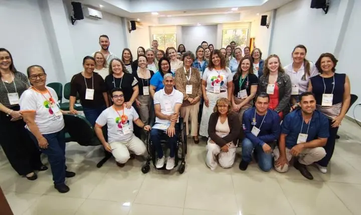 Terra Roxa sedia capacitação regional sobre direito à assistência farmacêutica