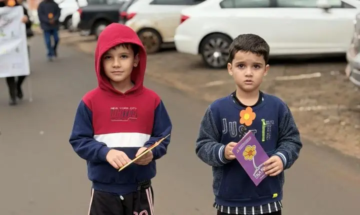 Terra Roxa une comunidade em caminhada contra abuso e exploração infantil