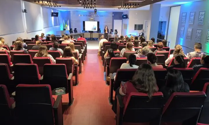 Workshop reúne grande público e debate cuidados paliativos
